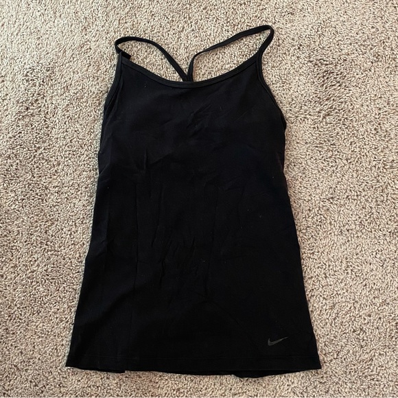 Nike Tops - Nike women’s work out tank top